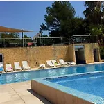 شقة Mobile-home Climatise Dans Avec Piscine Jusqu'a 6 Personnes Hyères