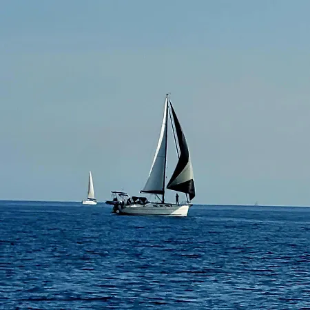 Mobile-home Climatisé Dans Avec Piscine Jusqu'à 6 Personnes Appartamento