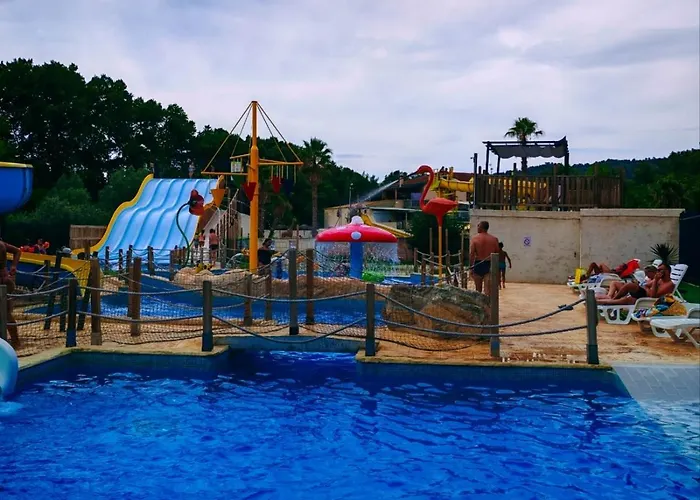 Apartamento Mobile-home Climatisé Dans Avec Piscine Jusqu'à 6 Personnes